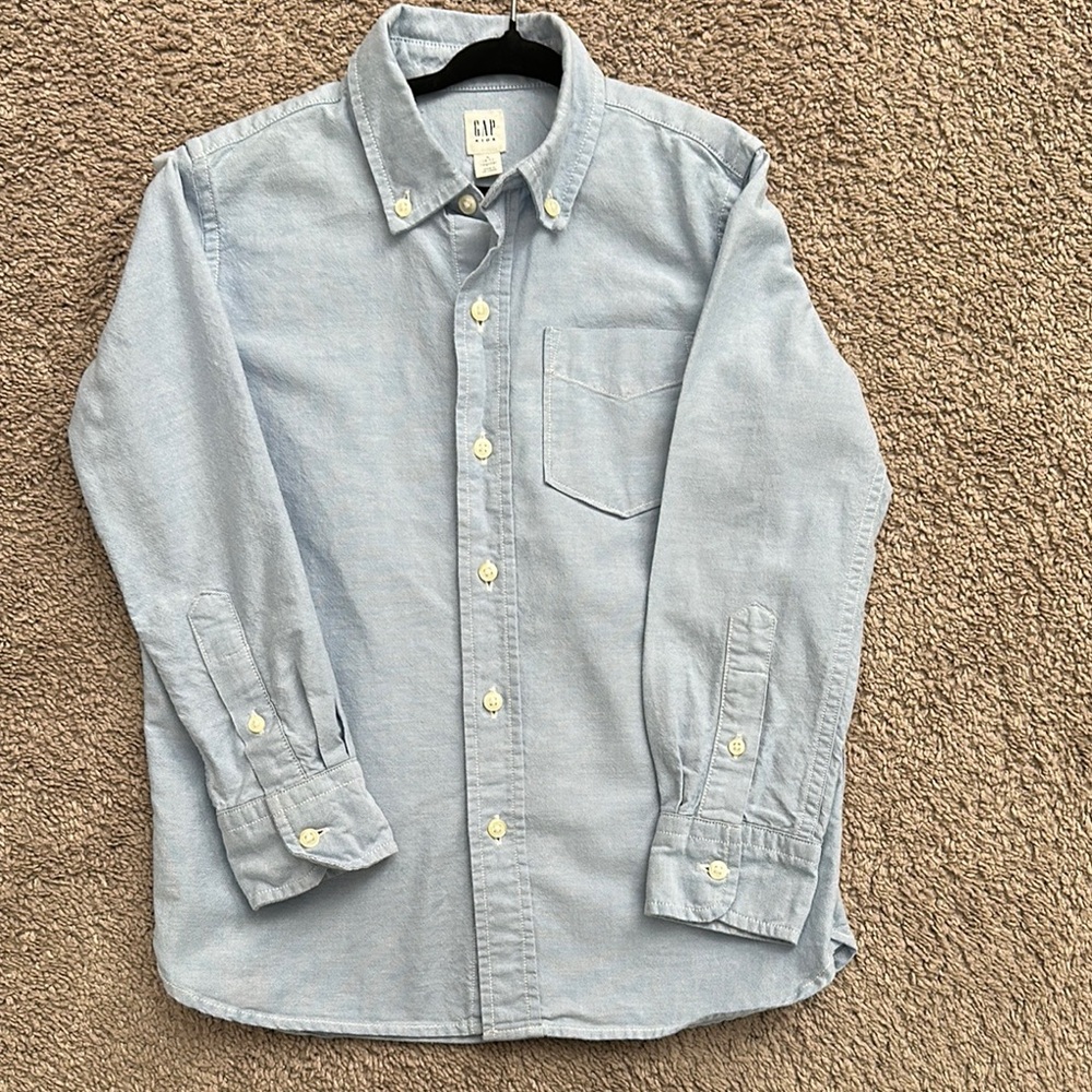 GAP Blue Button Down Shirt with Classic Collar